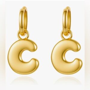 NIB 18K GOLD PLATED & BRASS INITIAL ‘C’ EARRINGS
